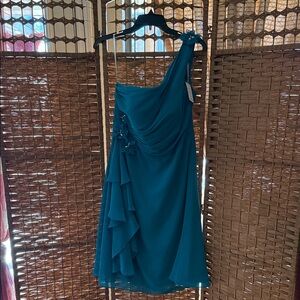 Chic One-Shoulder Teal Dress